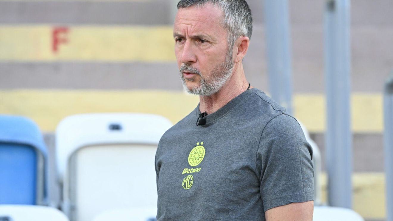 Mihai Stoica, contre dure cu un fan FCSB după plecarea lui Malcom Edjouma: „Poate mai mergeți la mama vreunui portughez” / „Obraznici ca tine mă fac să nu mai intru”