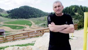 Ce avere avea Ilie Bărbulescu. Deținea un apartament modest de 67 de metri pătrați | FOTO