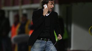 "Interceptarea convorbirilor e praf în ochi! Ilegalitățile nu se fac doar prin telefon!"