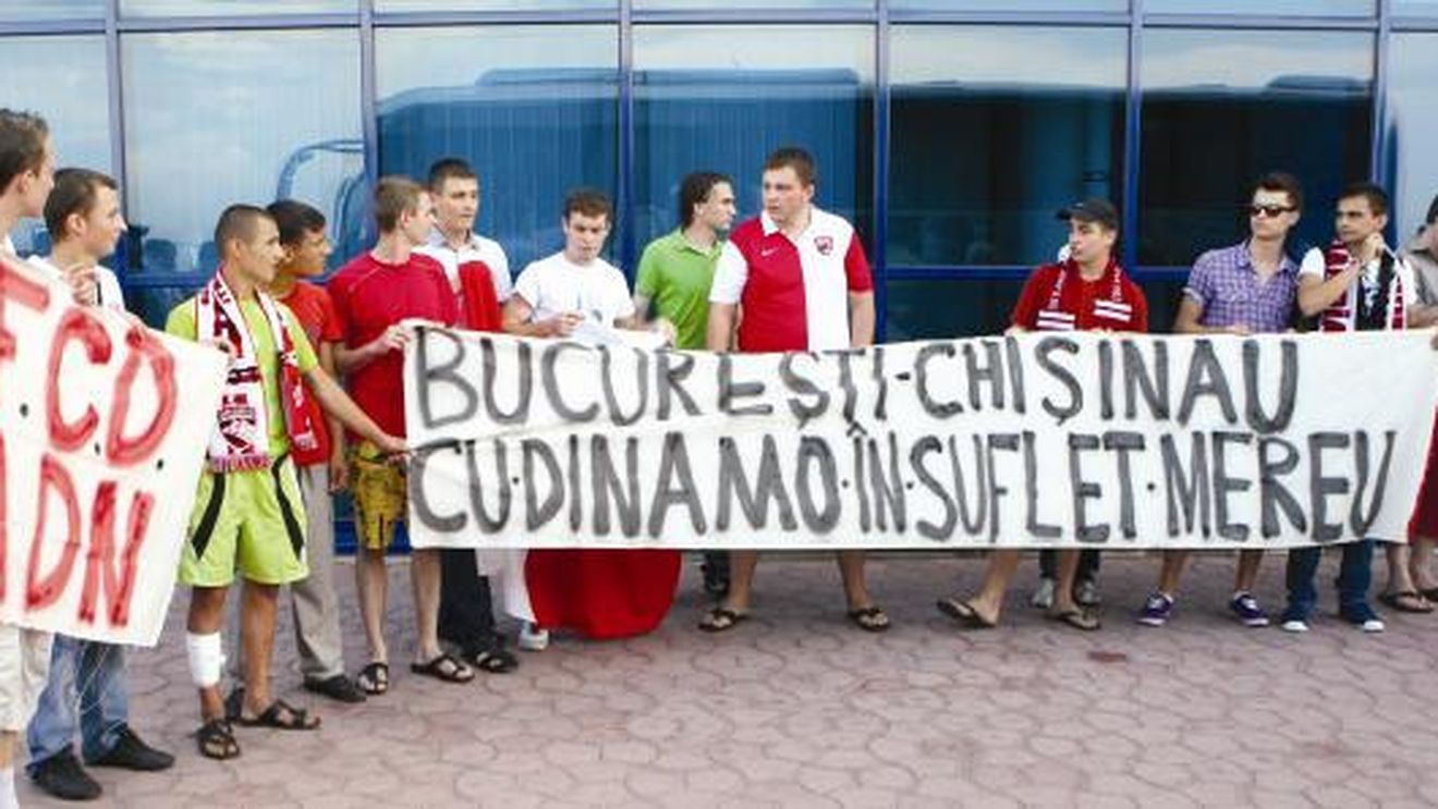 "Atenție!** Vine Claudiu Niculescu!" :)