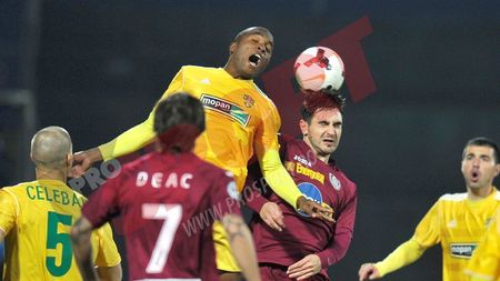 Miriuță e mulțumit cu rezultatul: "Nu e un eșec, a fost primul meci. Nu am făcut egal din cauza arbitrilor"