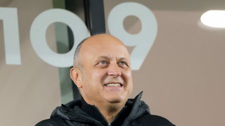 Dan Şucu şi Mihai Rotaru vor acelaşi transfer pe un post problematic în fotbalul românesc. Jucătorul a impresionat în Superliga şi costă 700.000 de euro