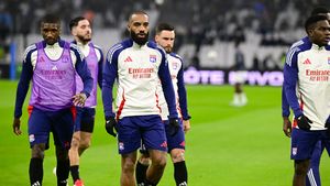 Nimeni nu i-a mai zis așa vreodată echipei FCSB. Starul lui Lyon a folosit un nume total neașteptat