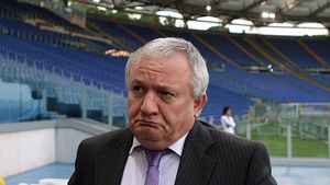 Au luat titlul, dar războiul continuă!** Porumboiu, dat în judecată de CFR: "Toți acuzatorii vor fi persona non-grata"