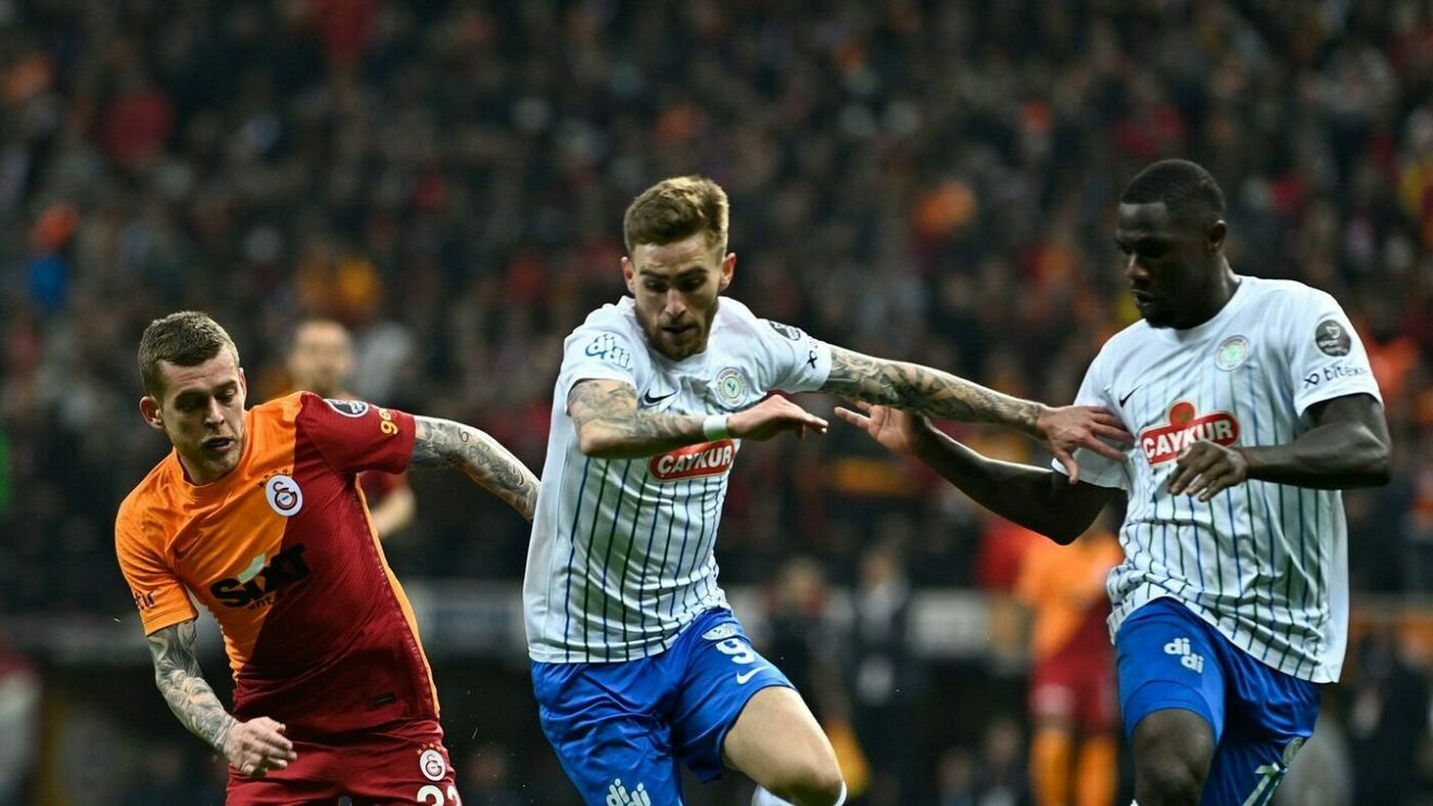 Fotbalistul din prima ligă, escrocat de o româncă! Ademenit cu o geantă care conținea 800.000 de euro în bancnote false, a sunat imediat la poliție