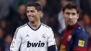 Primele informații despre echipa anului! Ronaldo, cel mai votat atacant! Cum arată până acum cel mai tare "11"