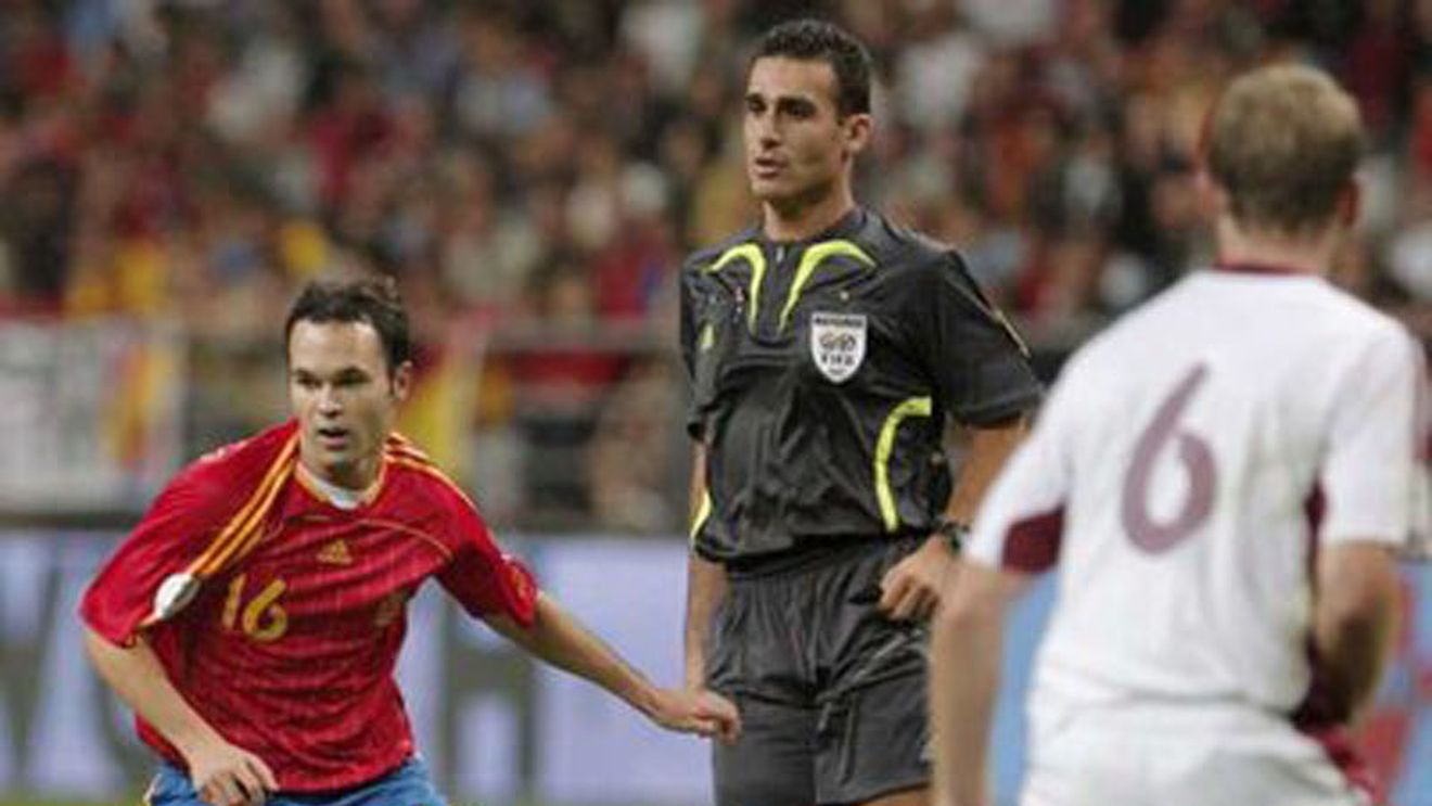 Brigadă de arbitri din Israel la meciul Slovan Liberec - Dinamo!