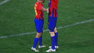 Goian nu e de acord cu Becali: **"Petre Marin mai poate juca la Steaua două sezoane fluierând"