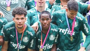 Noul "Golden Boy" al fotbalului din Brazilia se numește Endrick, are doar 15 ani, și deja face furori la Palmeiras! FC Barcelona și Real Madrid sunt gata să plătească sume uluitoare pentru el