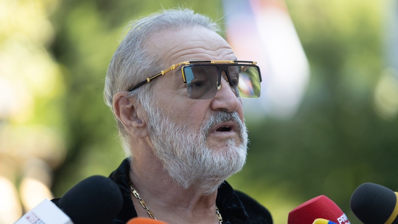 Gigi Becali l-a distrus pe fotbalistul FCSB: „Mă gândeam doar să nu pierd mingea că mă scoate”