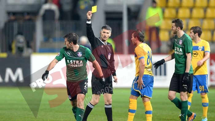 Gălățenii acuză arbitrajul: "Ne-au dat primul gol în urma unui fault în atac, iar Mutu trebuia eliminat"