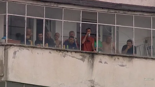 Imaginile zilei în Liga 1: tribuna de la balcon, varianta legală. Meciul Sepsi Sfântu Gheorghe -Hermannstadt a avut spectatori | GALERIE FOTO