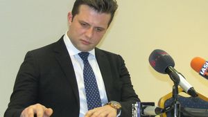 Războiul intern de la Poli Iași continuă! Horia Sabo a fost sancționat de FRF după ce Ambrosie, Stoican și Andrei Cristea l-au reclamat. "Decizia este prea blândă. Îi vom opri banii din salariu"