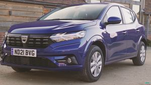 Dacia Sandero i-a uimit pe britanicii. Ce au scris englezii despre cea mai ieftină mașină din regat