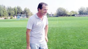 E pe locul 4 în topul românilor cu cele mai multe meciuri în Primera!** "Am bătut și BarÃ§a, și Realul!"