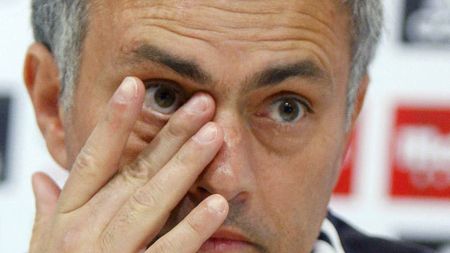 Mourinho, cu nervii la pământ!** S-a certat cu un jurnalist: "Ipocritule!"