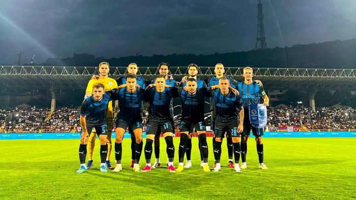 A făcut-o praf pe Universitatea Craiova după ce a fost eliminată de Ararat: „O echipă din lumea a treia! Ăsta e nivelul”