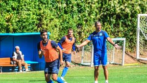 Două noi transferuri la Poli Iași: Bușu și Mensah!