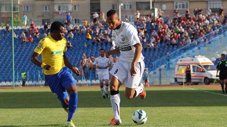 Joel Thomas: "Sunt fericit că am semnat cu Dinamo!"