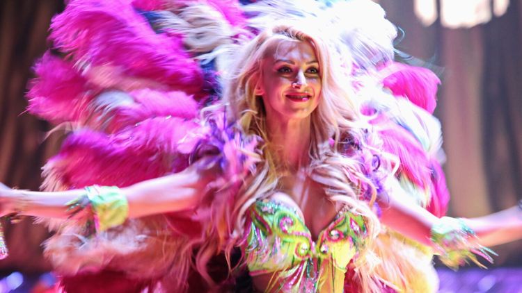 Andreea Bălan, apariție îndrăzneață de Ziua Îndrăgostiților! A pregătit o rochie specială