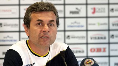 "Am analizat foarte bine adversara, are un lot schimbător!"** Prima reacție a antrenorului lui Fenerbahce după ce a aflat că va juca împotriva Vasluiului