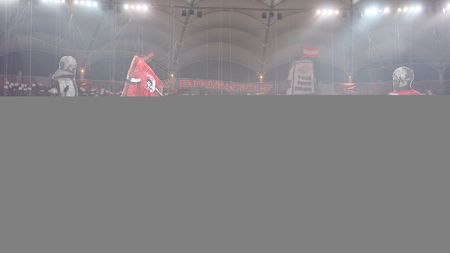 Nebunia cuprinde și Dinamo. Echipa lui Badea, înscrisă în Liga 4, se proclamă cea autentică: "Noi suntem adevăratul Dinamo. Avem sigla și palmaresul". Clubul din Liga 1, al lui Negoiță, ar fi un impostor