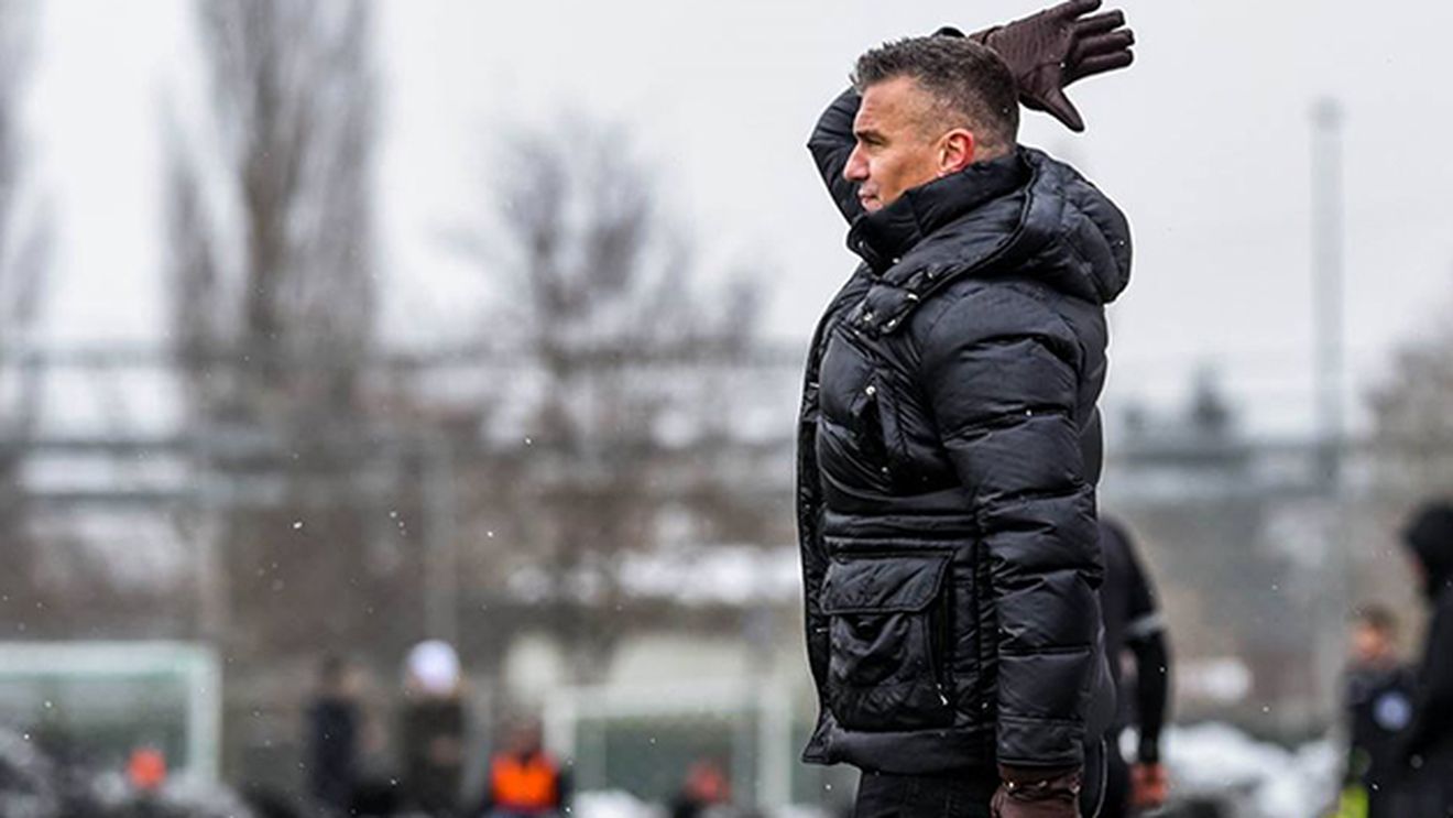 Daniel Pancu revine asupra declarațiilor "tari" date sâmbătă: "Îmi cer scuze, n-o să mai vedeți niciodată așa ceva de la mine". Mutarea de urgență pe care o cere la Rapid: "Am mare nevoie de un om ca el"