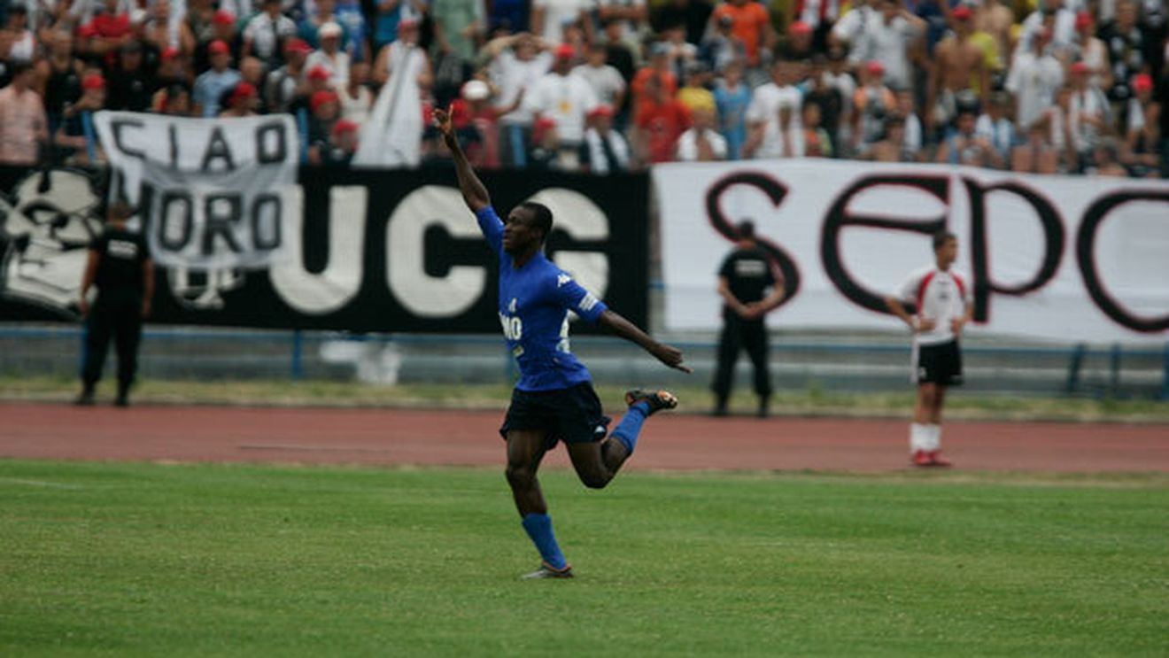 10. Constant Djapka - Pandurii Tg-Jiu