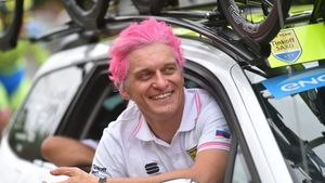 Oleg Tinkov a salutat victoria lui "Froominator" din Turul Franței, însă a avut o serie de declarații belicoase: "Sky va ucide ciclismul. Dacă vă spun ce va face la anul, o să înțelegeți"
