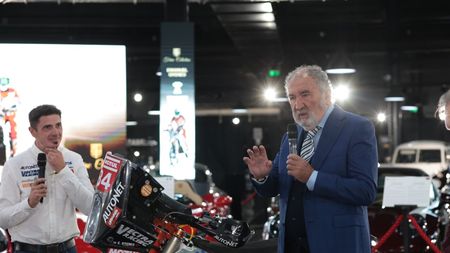 Ion Țiriac, discurs fabulos despre Emanuel Gyenes, campionul român de la Dakar 2025: „Respectul meu. S-a dat jos din avion şi a venit aici"