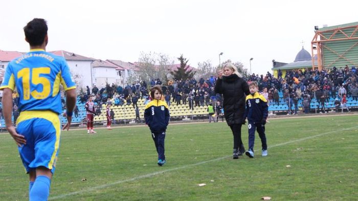 Lorena Balaci a lansat un proiect de suflet în memoria "Minunii Blonde"! Totul s-a petrecut la derby-ul Rapidului: "Mi-am îndeplinit dorința" | FOTO