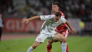 A dat lovitura CFR cu ultimul transfer? Fostul antrenor garantează: "Transferul perfect. Se pretează pe jocul CFR-ului"