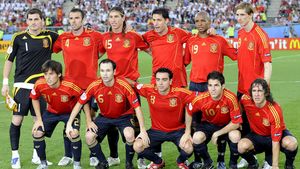 "Blestemați" de Pele :)** "Spania e favorită la câștigarea CM 2010!"