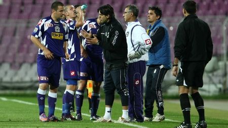 Poli, echipa care se bate la titlu cu cei mai mulți români în primul "11"!** VEZI TOPUL!