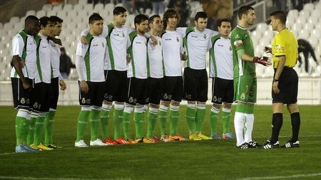 Santander, sancționată de Federație pentru refuzul de a juca "sfertul" din Cupă. Totuși, Racing poate scăpa de suspendare