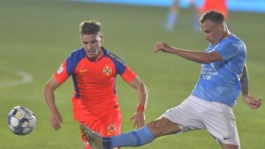 Gigi Becali poate da lovitura și cu Darius Olaru! Un club legendar din Serie A a pus ochii pe mijlocașul de la FCSB