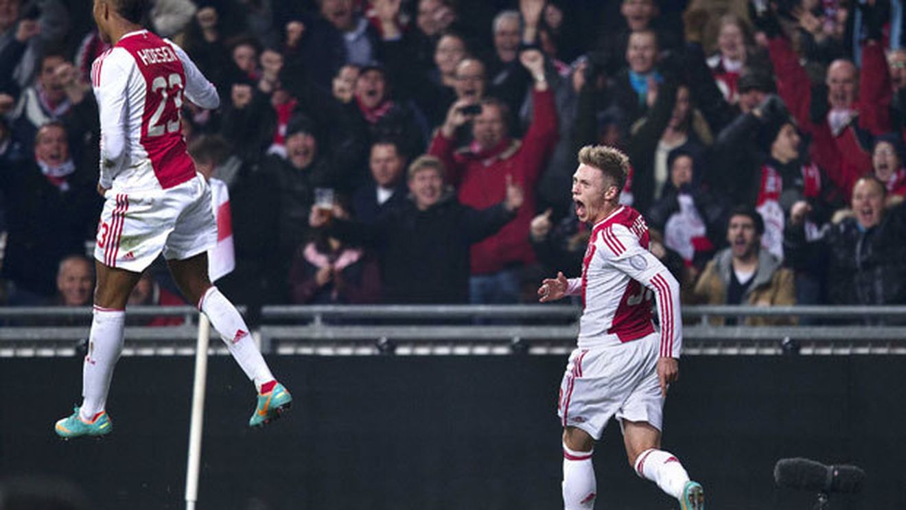 De Boer, entuziasmat de cum a arătat Ajax în 10 oameni:** "Trebuie să avem mereu același joc!"  Cu Feyenoord s-a născut un nou star al "lăncierilor": "Îl știam"
