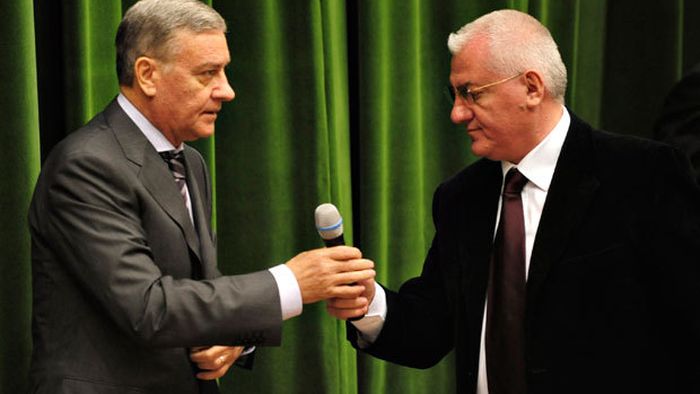 Sandu și Dragomir au iritat fotbalul românesc!** Prelungirea sezonului de toamnă naște furie și ironii: "Lăsați-ne să ne pregătim pentru CM 2020! Este o ipocrizie"