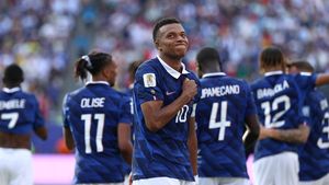 IMPLACABIL! Nota lui Kylian Mbappe după cele două goluri din Franța - Suedia 3-0. L-a egalat pe Leo Messi în topul golgheterilor Cupei Mondiale!