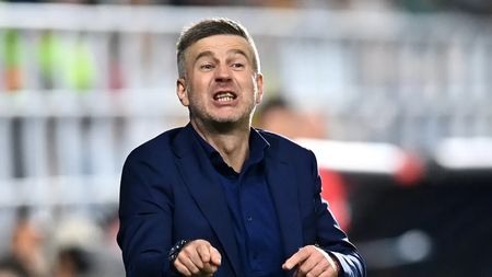 Edi Iordănescu, mesaj dur pentru Florin Răducioiu după România – Irlanda de Nord 1-1. Îl distruge pentru criticile aduse naționalei: „Ne-am calificat neînvinși de pe primul loc, iar acum suntem dezamăgitori, nu?”