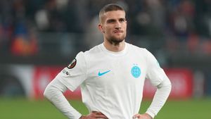 Daniel Bîrligea, luat la rost de oficialul FRF: „Băi, ce a fost în mintea ta?!”