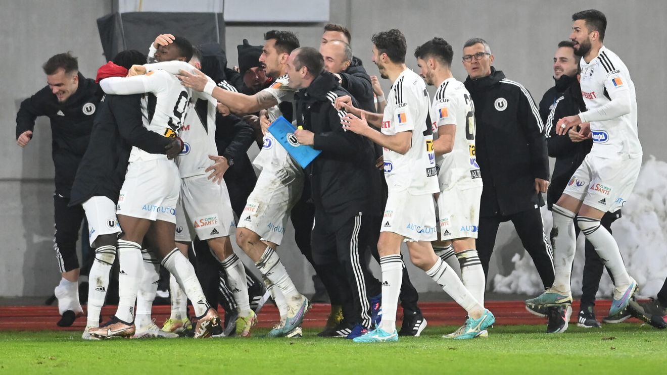 „U” Cluj va avea gazon nou în fiecare an. „Nu voi mai permite să jucăm în noroi” + Motivul pentru care Cluj Arena rămâne interzisă pentru CFR