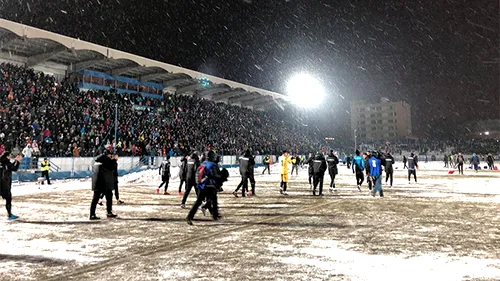 FOTO | Reacția vehementă a unui fotbalist de la FCSB după ce a văzut terenul pe care trebuia să se joace meciul cu Hermannstadt: 