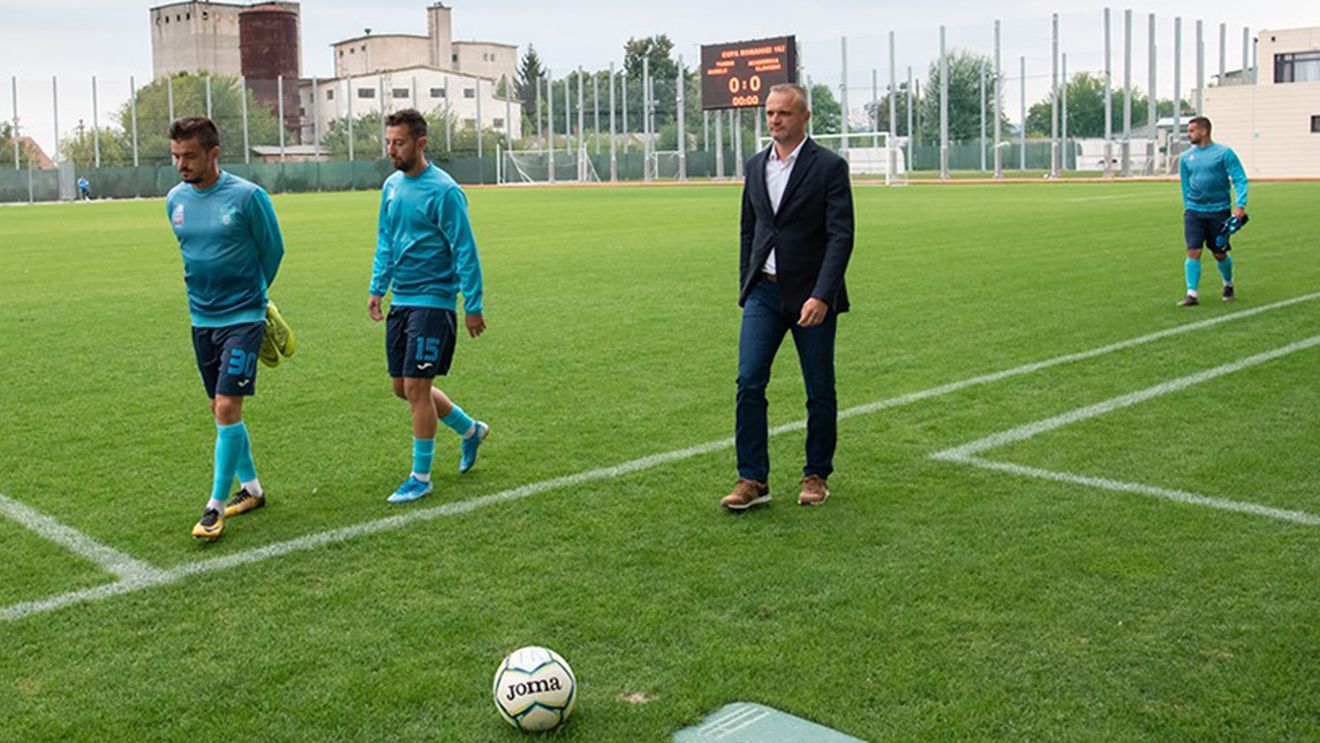 Turris-Oltul pierde la Piteşti pentru prima dată în acest sezon, după un penalty inventat de arbitru şi golul victoriei la fel de controversar. Erik Lincar are un mesaj pentru CCA