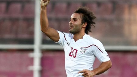 Banii nu-s totul pentru Zotta:** "Am fi avut nevoie de ei, dar mă bucur că Teixeira a rămas!" Ce va plăti mijlocașul pentru că nu a plecat la Steaua