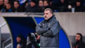 Reacția lui Ange Postecoglou despre Radu Drăguşin, după Hoffenheim - Tottenham. A făcut lista