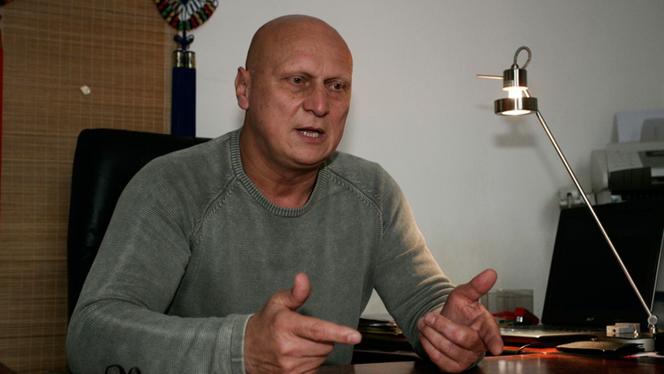 Fosta legendă a 'șepcilor roșii' atenționează: "Dacă ceferiștii pierd titlul sunt fraieri"