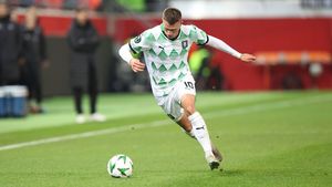 România, grăbește-te! Florucz a decis derby-ul Sloveniei și e căutat și de austrieci. Cum l-a ratat Universitatea Craiova și de ce simpatiza cu Dinamo