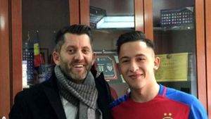 Impresarul lui Moruțan reacționează după ce Giovanni Becali a fost mandatat de Gigi Becali să negocieze transferul de la FCSB. „Credeți că nu se făcea?” + Oferta pentru Florin Tănase | EXCLUSIV