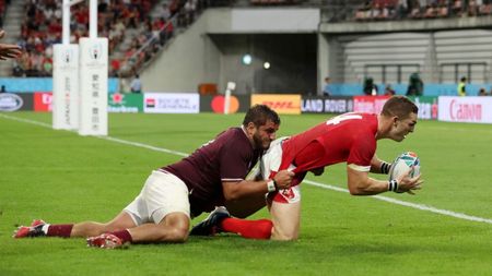 Georgia, principala adversară a României în ultimii ani în Rugby Europe Championship, a fost „taxată" cu șase eseuri de Țara Galilor, în meciul de debut la Cupa Mondială